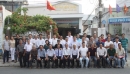 Các nghệ sĩ nhiếp ảnh về dự họp mặt đông đủ